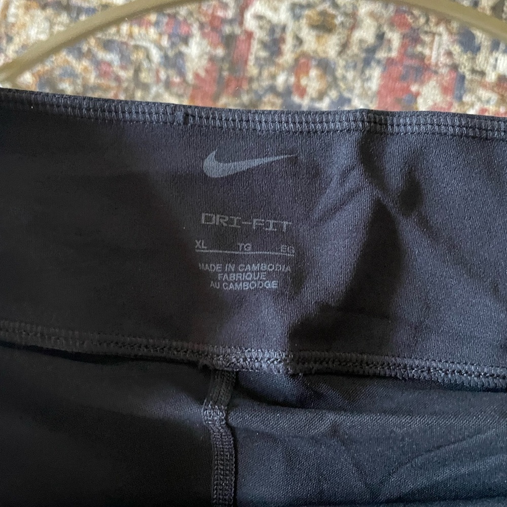 Women's Black Nike Skirt - Picture 7 of 8